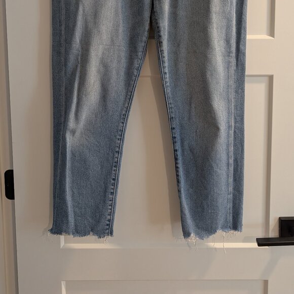 American Eagle Light Wash Raw Hem Mom Jean - Picture 4 of 7